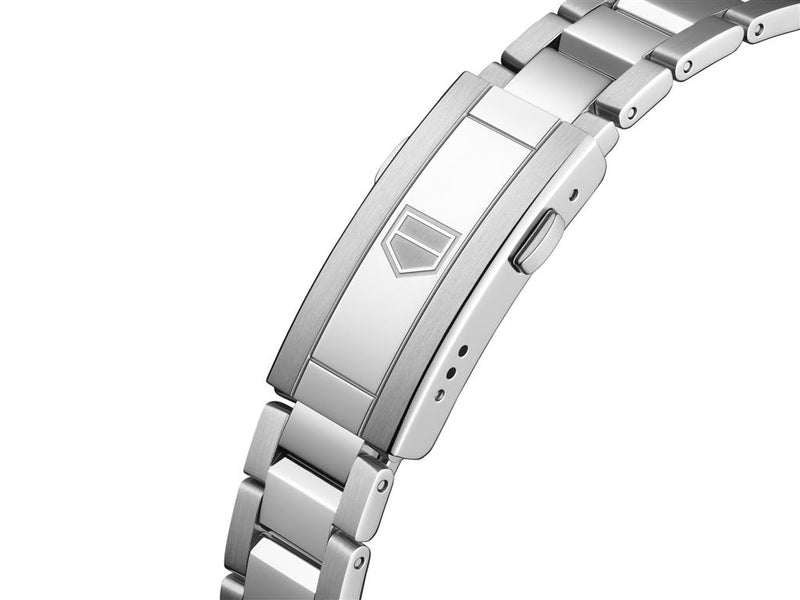 TAG Heuer Aquaracer Professional 200 Solargraph Watch