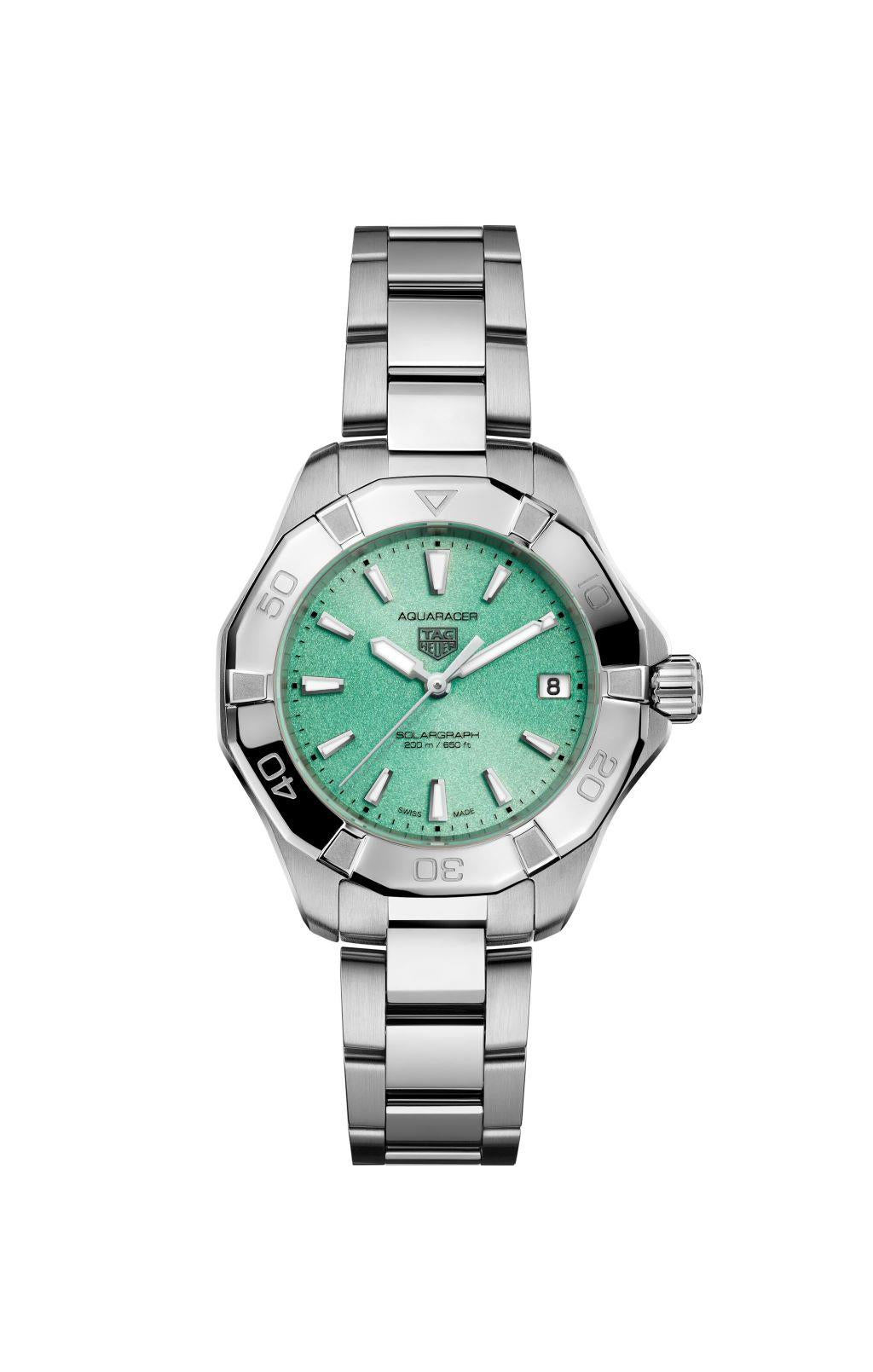 TAG Heuer Aquaracer Professional 200 Solargraph Watch