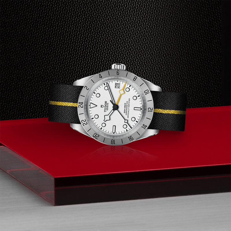 TUDOR Black Bay Pro