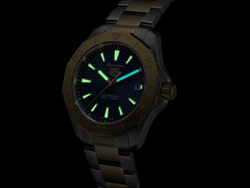 TAG Heuer Aquaracer Professional 200 Solargraph Watch