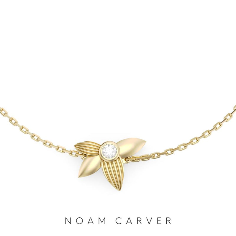 Noam Carver 14k Yellow Gold Rae Collection Frosted Floral Diamond Station Bracelet